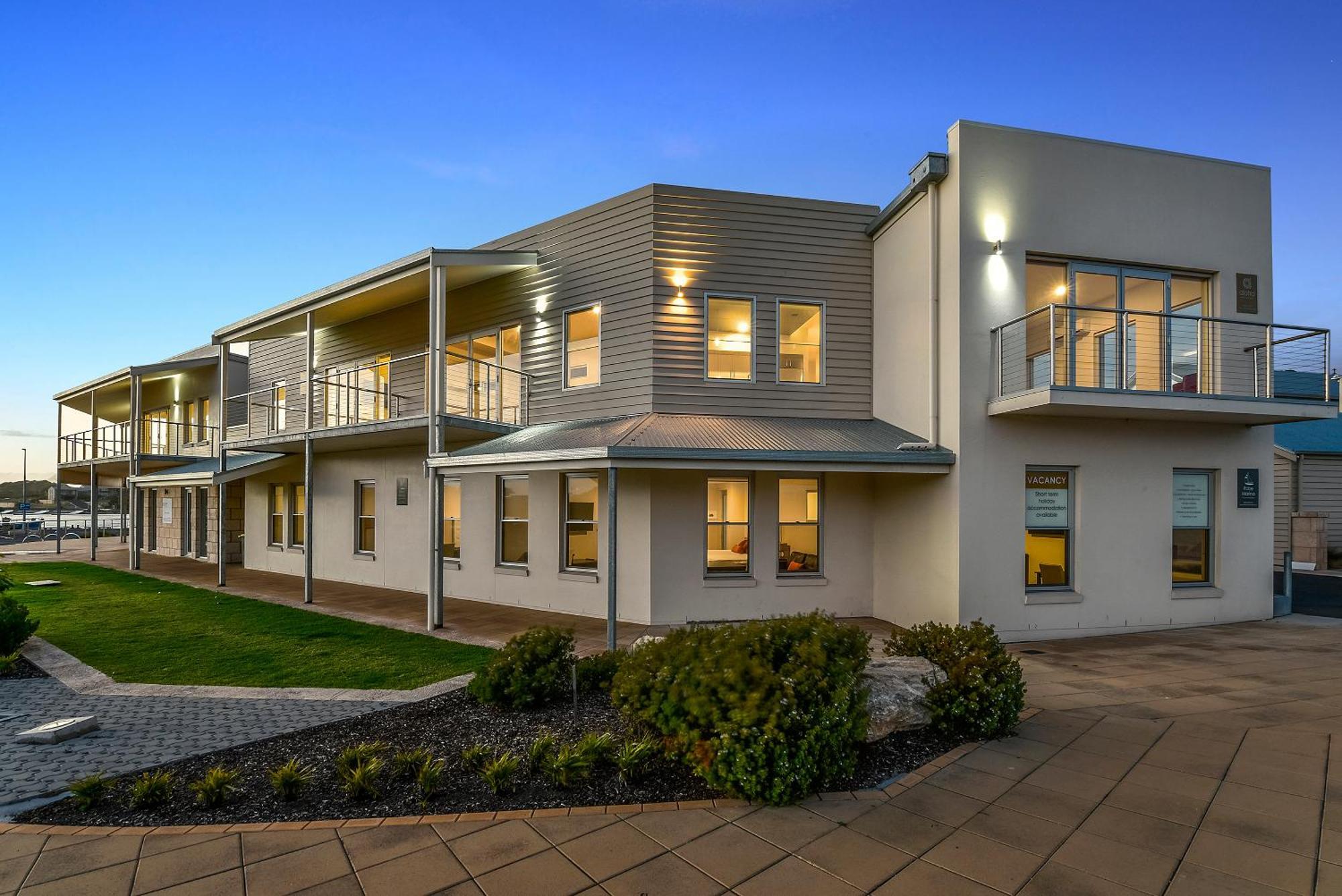 Aloha Waterfront Properties Robe Kamer foto