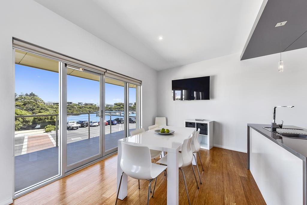 Aloha Waterfront Properties Robe Buitenkant foto