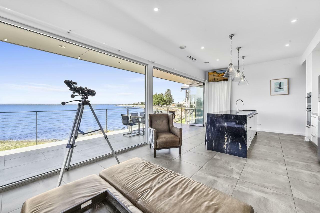Aloha Waterfront Properties Robe Buitenkant foto